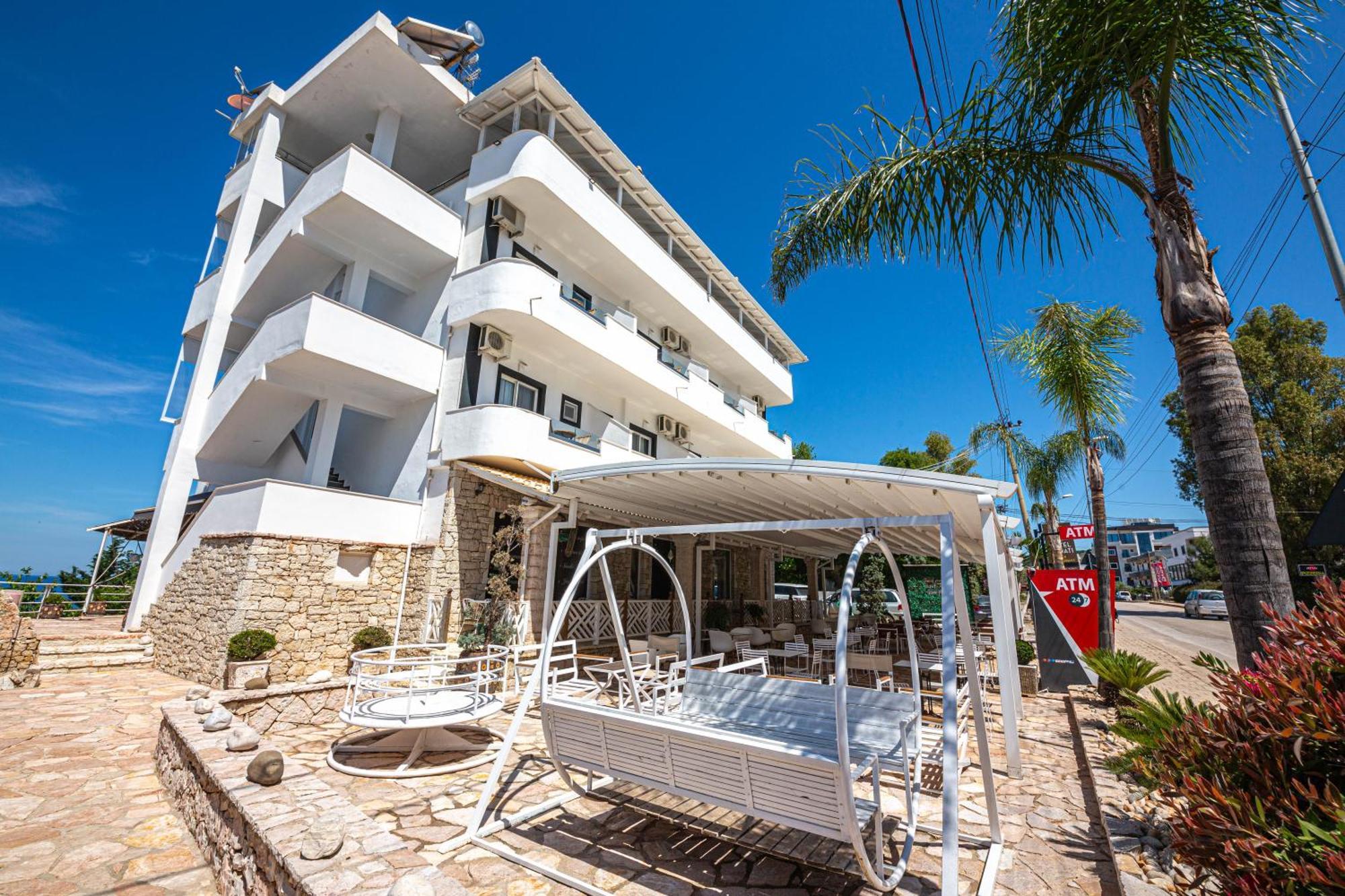 Hotel Murati Ксамил Екстериор снимка