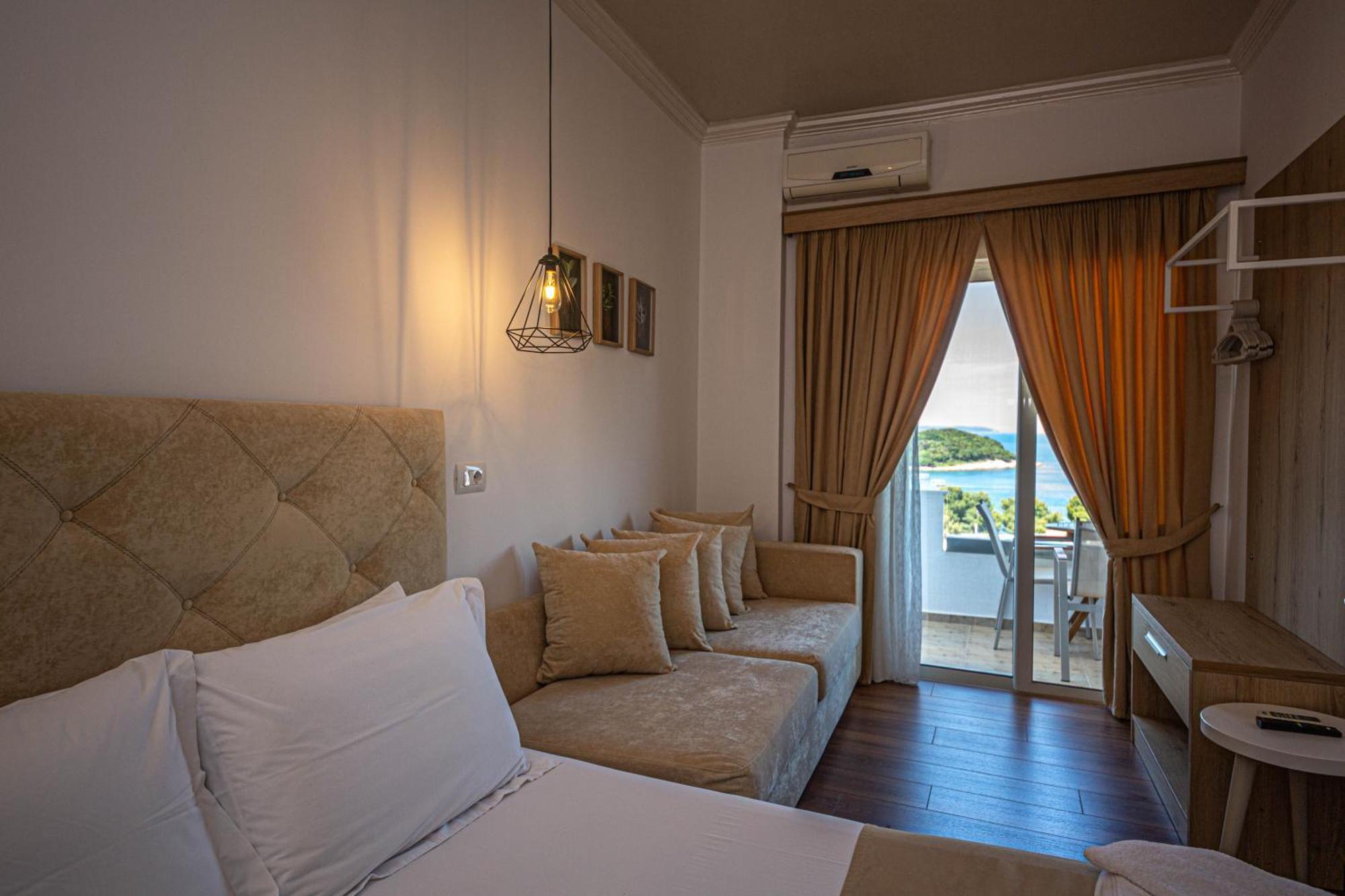 Hotel Murati Ксамил Екстериор снимка